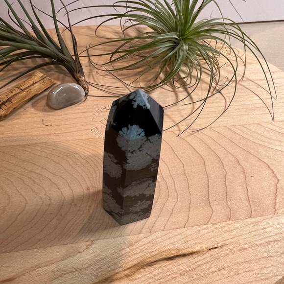 Snowflake obsidian crystal tower ~4” - Picture 5 of 9